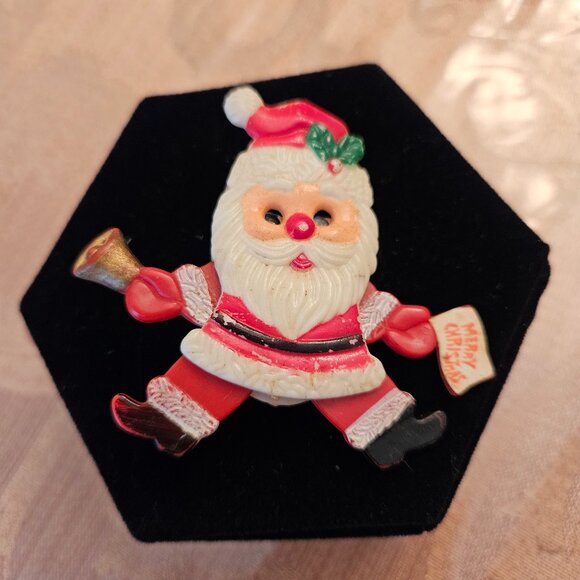 Vintage Santa Pin - Picture 1 of 5